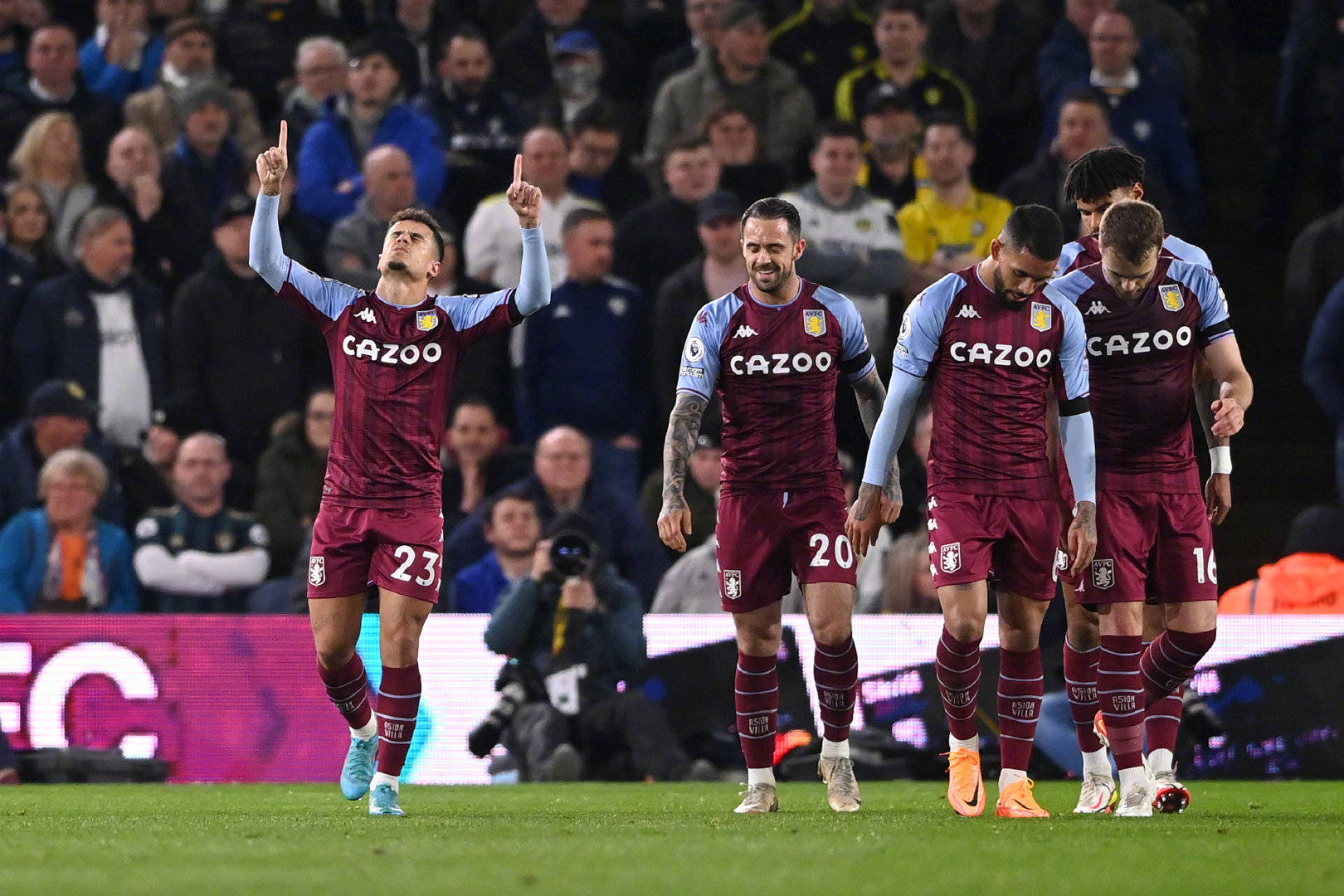 尤其是在年 尤其是在年